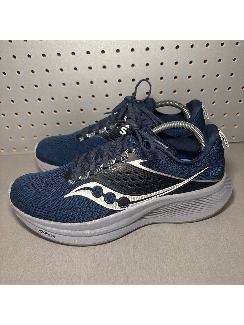 Saucony Ride 17 Running Shoes Mens Sz 10 Blue Tide Silver Sneakers S20924-106